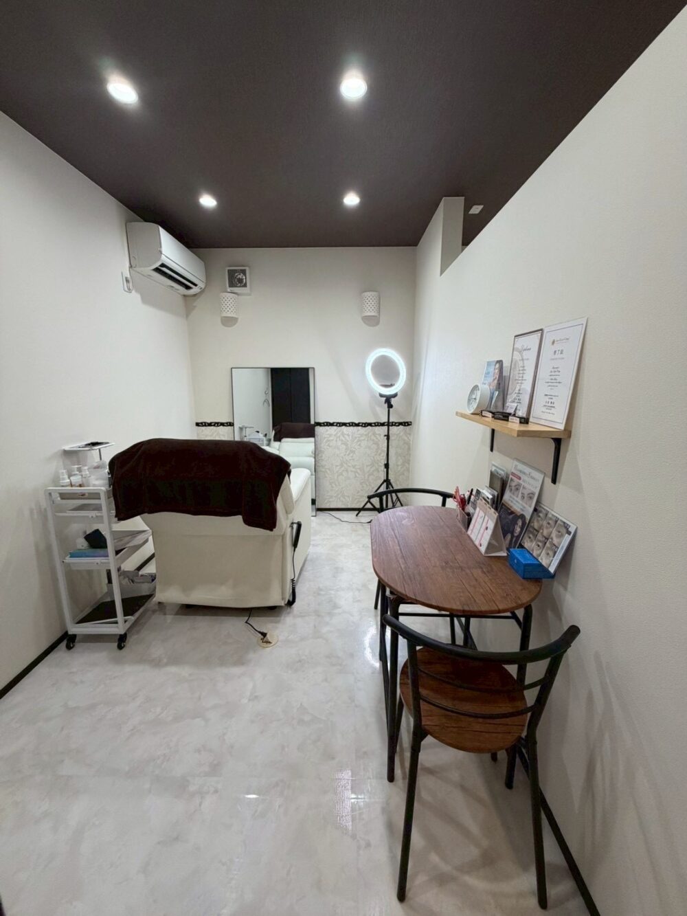 Mayuka 焼津本町店内装